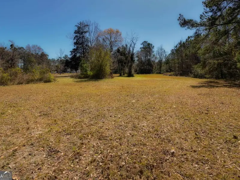 4-acre Commercial Property with Historic Fire Museum on Us Hwy 17, Woodbine