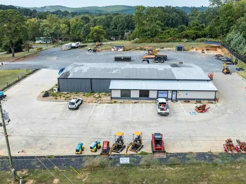 Versatile 8,000 Sf Industrial Facility on 5 Acres with Prime Hwy 41 Frontage