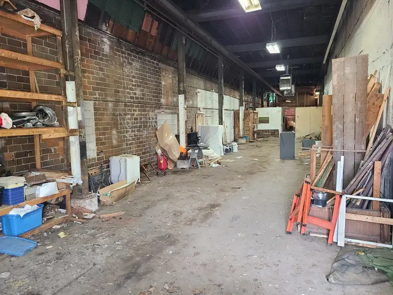 11,500 Sq Ft Manufacturing Flex Building in High-traffic Tift District