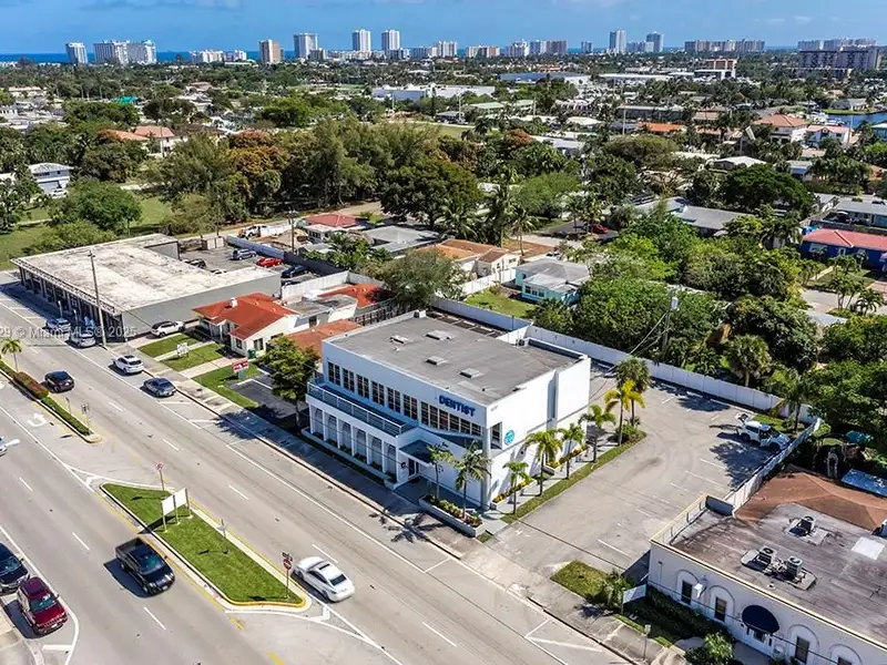 Stabilized 6,700 Sf Medical Office Building in Pompano Beach with 100% Occupancy