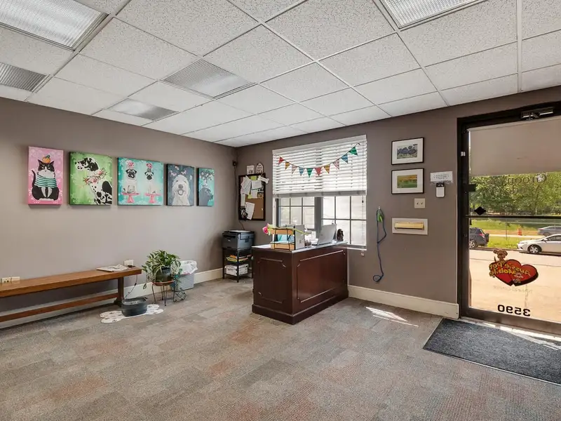 Light Industrial Property with Office and Shop in Central Memphis