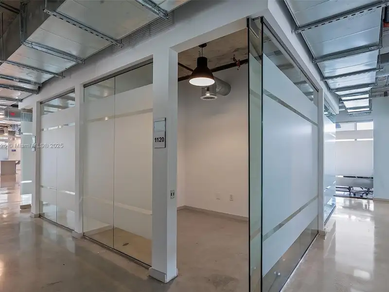 Professional Office Space for Rent - 58 Sf, 10th Floor Near I-95 & Brickell