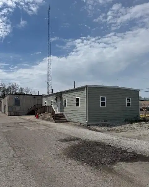 Industrial Business Suites for Lease in La Porte, in - Flexible Sizes Available