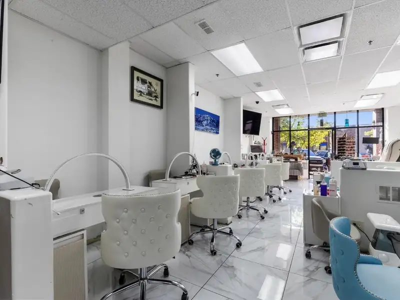 Centrally Located 840 Sq. Ft. Commercial Space with Parking in Downtown Steamboat Springs