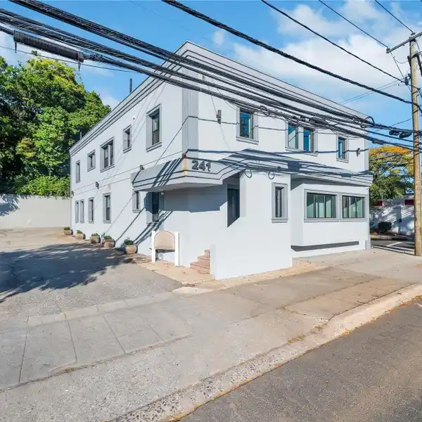 Commercial Lease