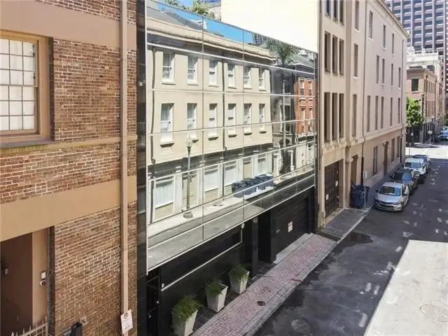 Historic 3-bedroom Residence with Rooftop Terrace in Cbd, Plus 1-bedroom Unit for Rental