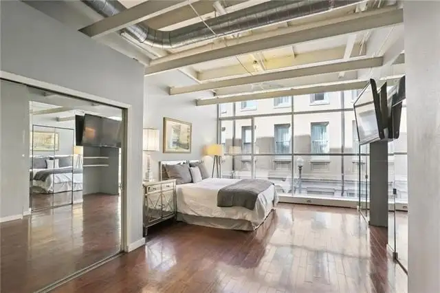 Historic 3-bedroom Residence with Rooftop Terrace in Cbd, Plus 1-bedroom Unit for Rental