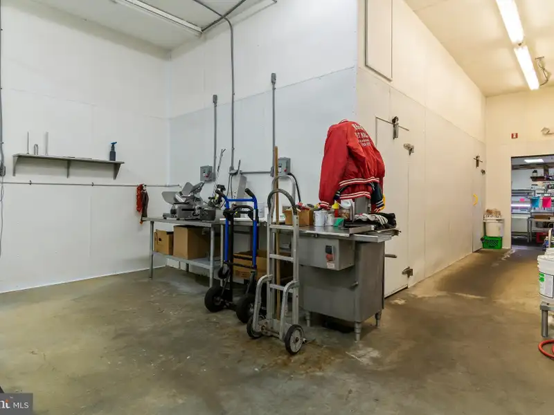 Established Meat Market and Processing Facility on 7 Acres Near Raystown Lake