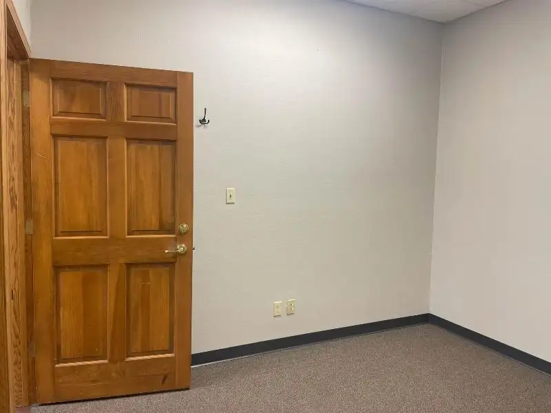 High-visibility Commercial Condo Office Space at 845 S. Main St. Suite 160