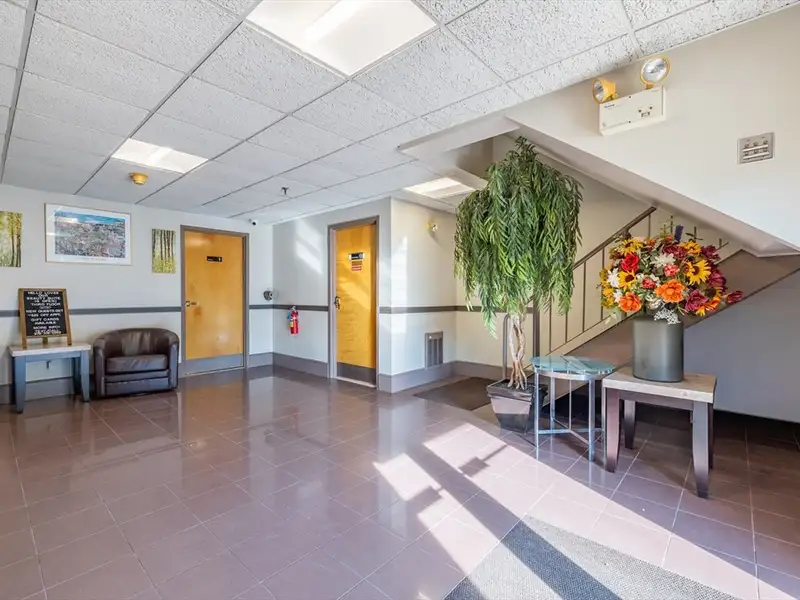 4th Floor Office Space for Sale in North Andover with Prime Visibility and Natural Light