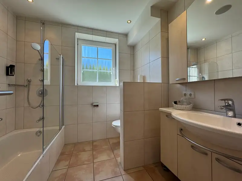 Renovated Country Hotel and Apartment Complex Near Romantic Road with Expansion Potential