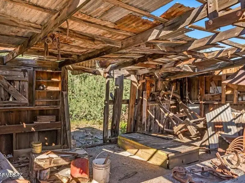 Unique Old West Movie Set and Museum in Gammons Gulch