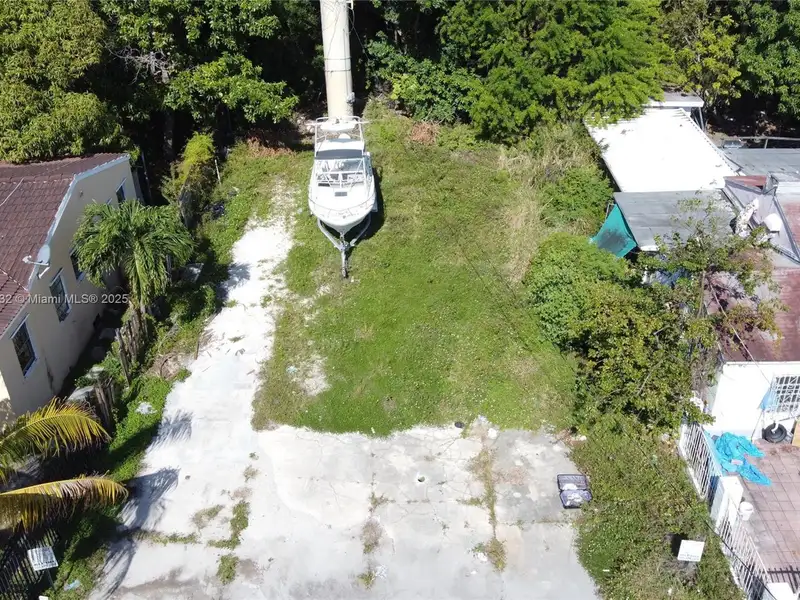 Development Opportunity: 5750 Sf Lot in Wynwood Norte for Mixed-use Project