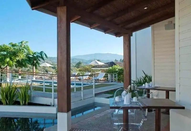 Asclepios Hotel: Profitable 12-bedroom Investment in Tambor, Alajuela with Sustainable Features