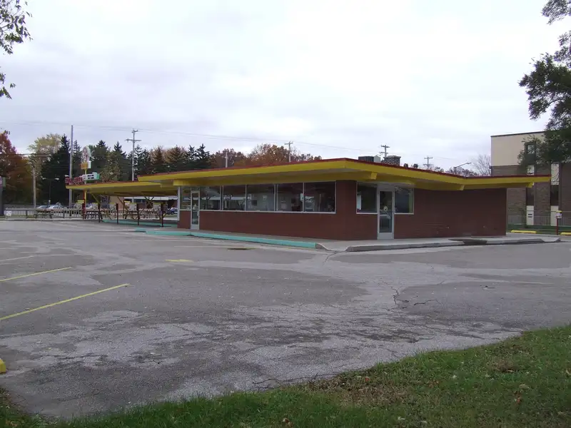 Established Drive-in Restaurant in High-traffic Norton Shores Location