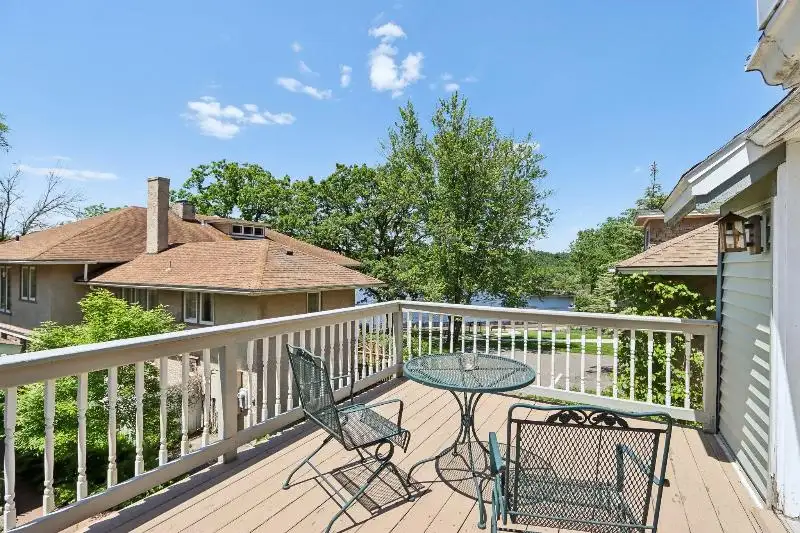 Turnkey B&b and Event Center in Wisconsin Dells with 17 Guest Suites