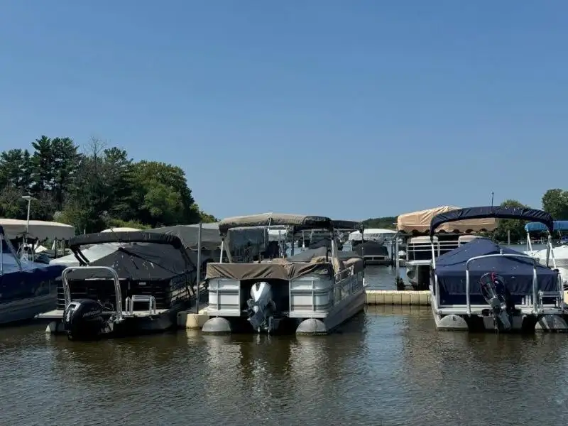 Premier Full-service Marina with 95 Slips on Rock River, Direct Lake Access