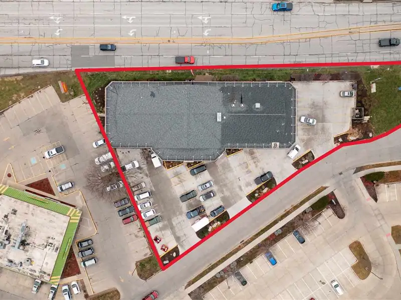 Versatile 9,236 Sq Ft Retail Property for Sale in Prime Location with Ample Parking
