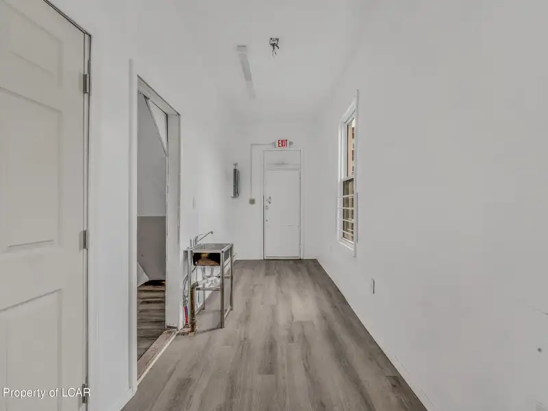 Five-unit Commercial and Residential Building in Prime Location with Recent Upgrades