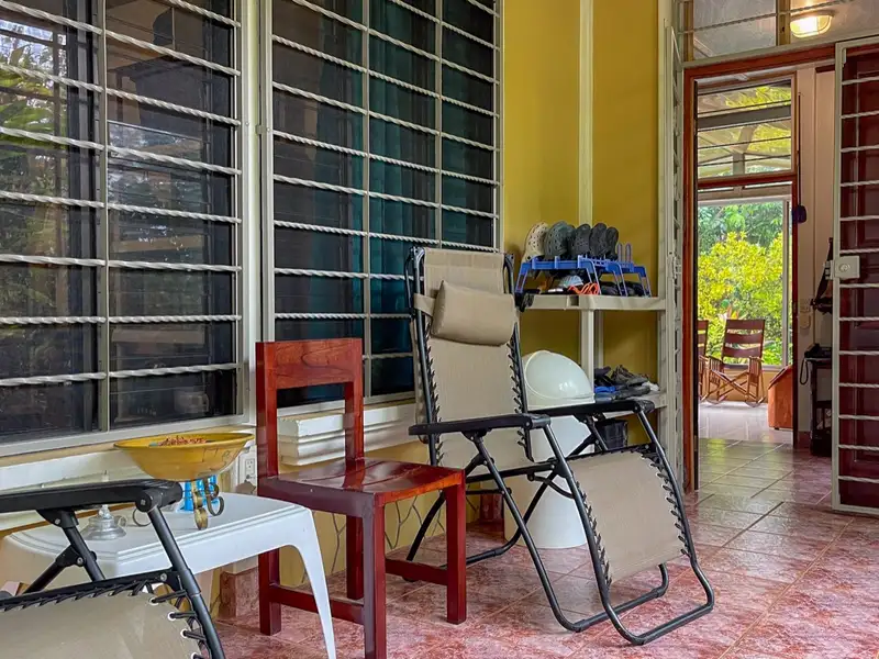 One-bedroom Home with Expansion Potential in Central Ojochal, Costa Rica