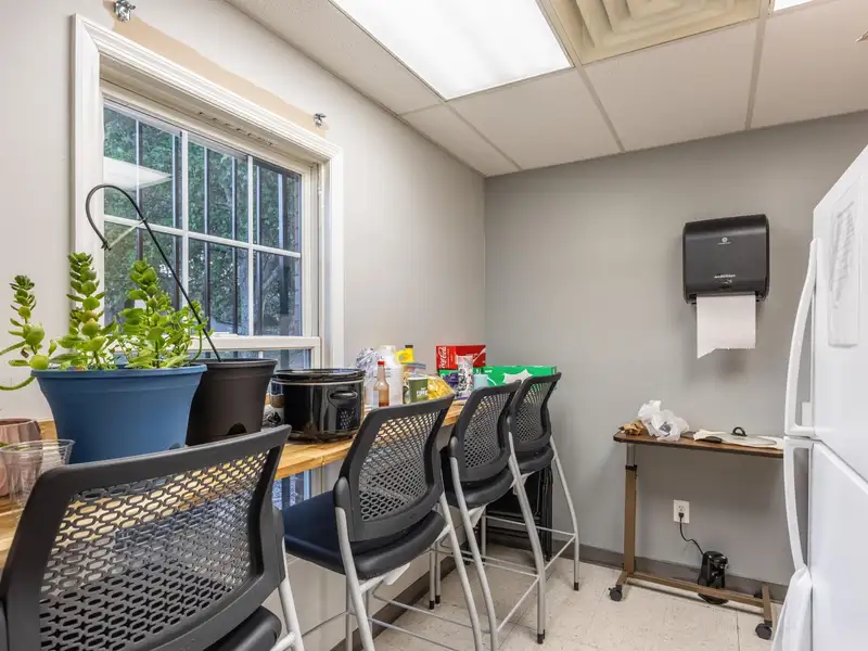 Medical Office Space for Lease in Cleveland, Tn – 12 Exam Rooms and Additional Features