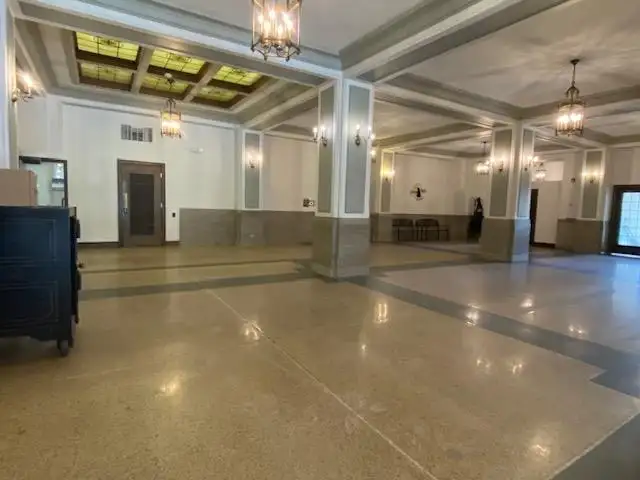 Kiosk Space for Rent in Historic Building Near Riverfront and Public Square
