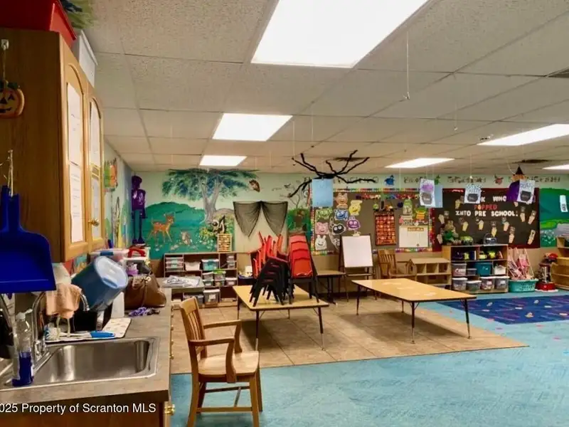 Versatile 4,800 Sq. Ft. Commercial Building with Parking and Outdoor Space in Prime Location