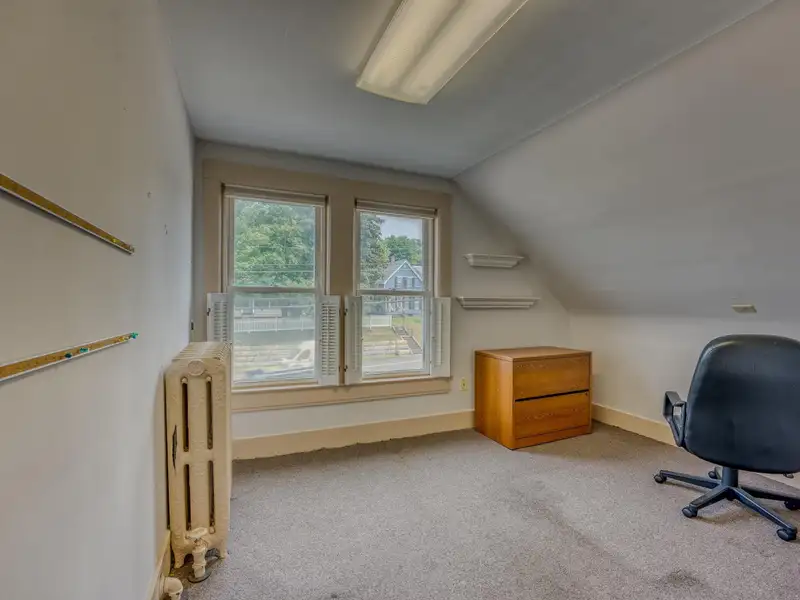 Versatile Mixed-use Property on Cottage Street, Littleton with Office Spaces and Barn