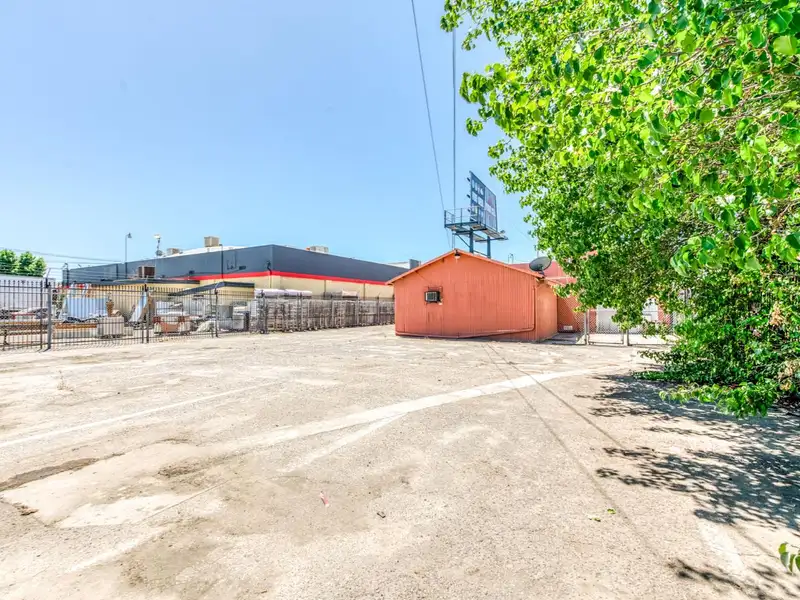 Single Story Free-standing Building with Dual Retail Spaces Near Va Hospital Fresno