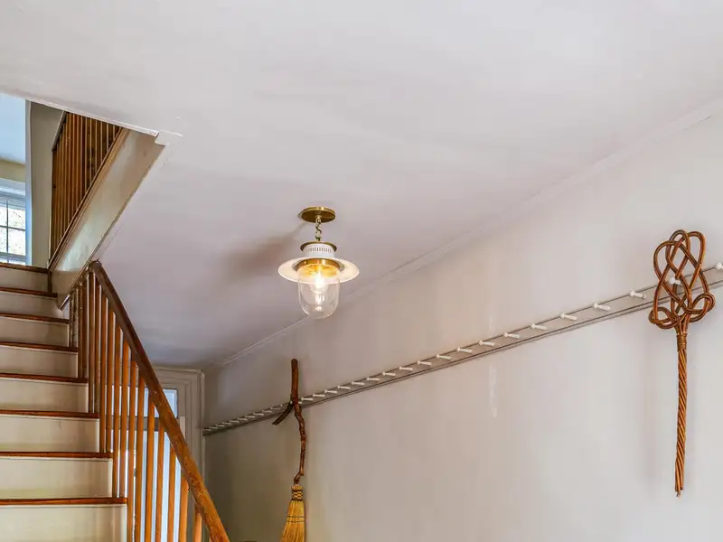 Historic Mixed-use Landmark in Kinderhook Village with Restaurant and Flexible Suites