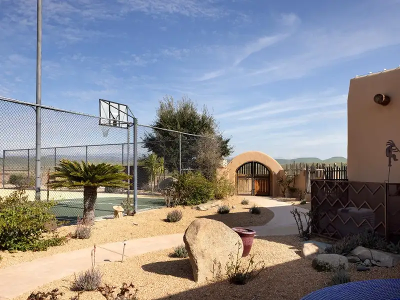 Luxury Estate with Stunning Views, Pool, Wine Cellar, and Extensive Amenities in Friant