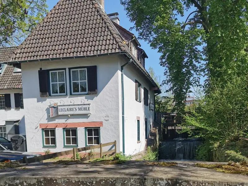 Historic Mill Restaurant with Apartment and Granny Flat in Holzminden's Scenic Pond Area