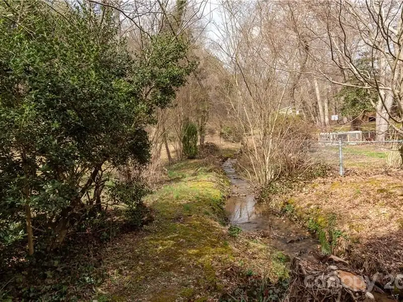 6-acre Residential Development Land in South Asheville Near Tc Roberson High School