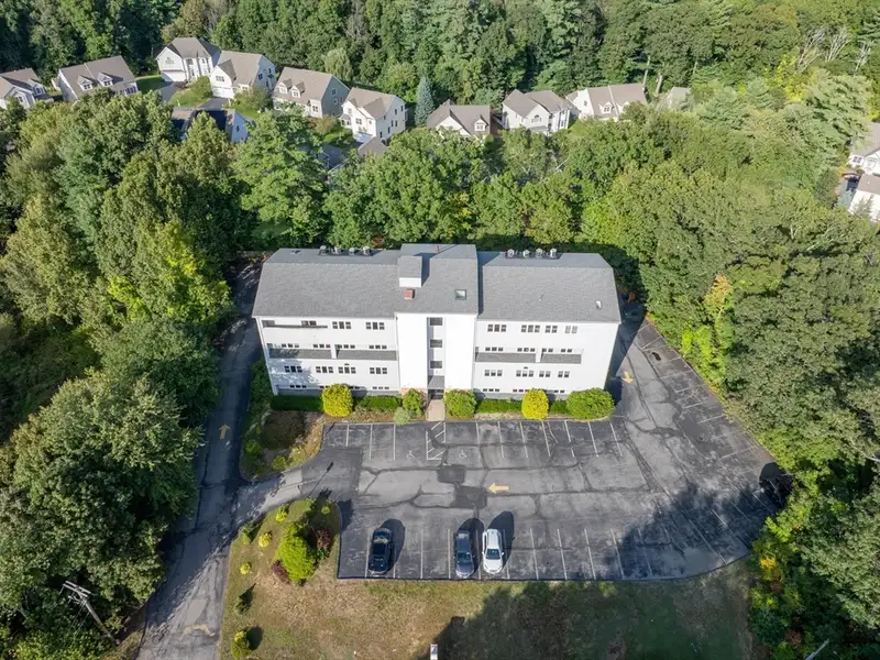 4th Floor Office Space for Sale in North Andover with Prime Visibility and Natural Light
