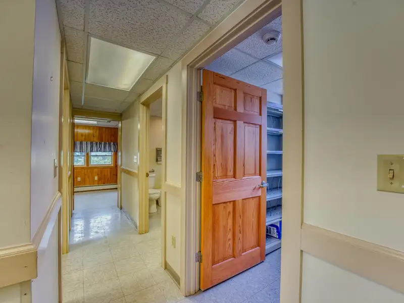 Versatile Mixed-use Property on Cottage Street, Littleton with Office Spaces and Barn