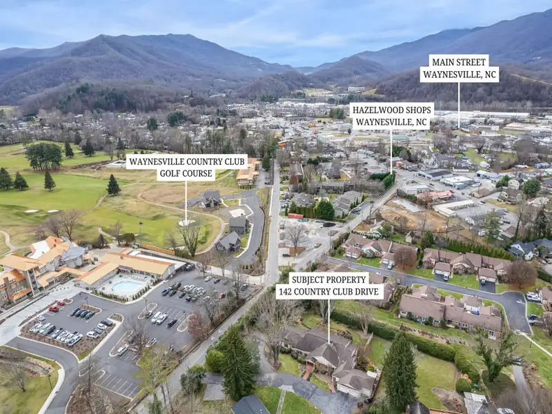 Ranch-style Estate Near Waynesville Inn, 5br/6.5ba, Ideal for Boutique Hospitality or Residence