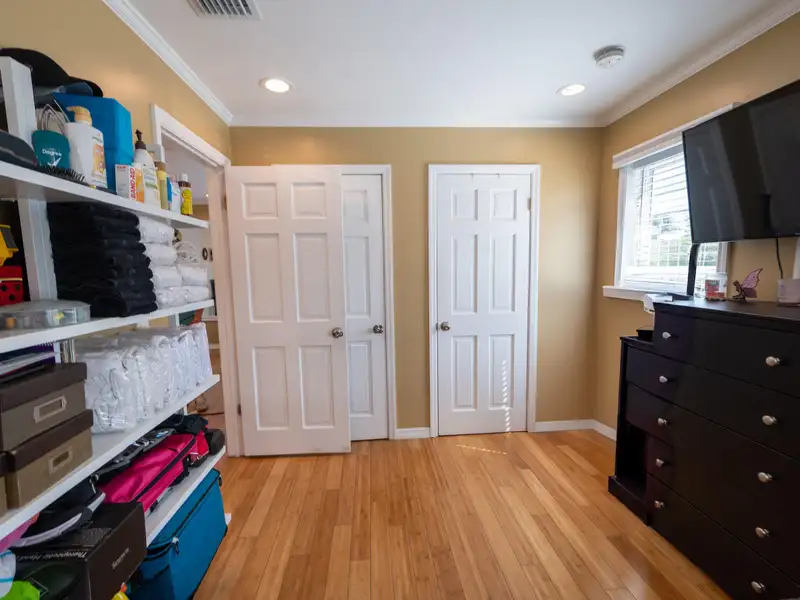 Mixed-use Commercial Condo Center in Old Town Key West with Vacant Lot Opportunity