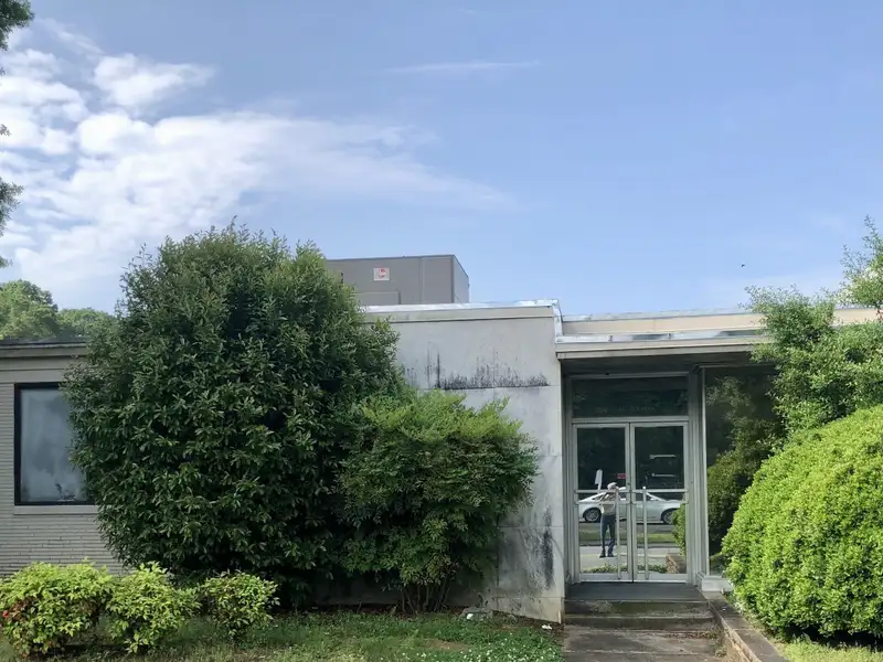 Office Space for Sublease in North Rome - 4,400 Sq Ft with 15+ Offices