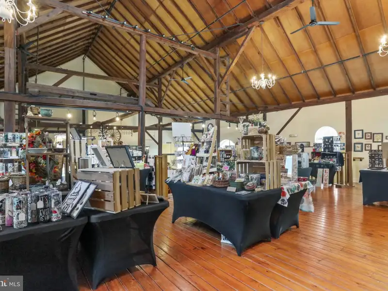Unique Barn and Farmhouse with Commercial Potential Near Hagerstown, Md