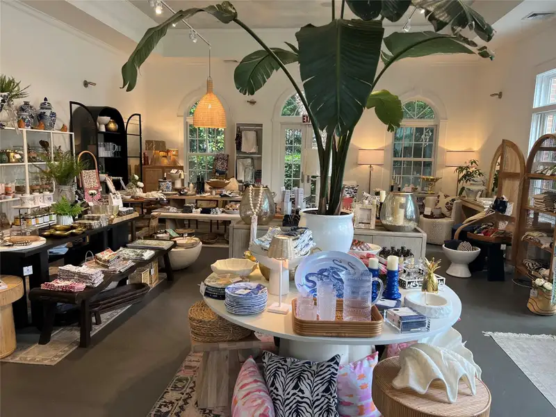 Prime Commercial Space on Main St. Cold Spring with High Ceilings and Private Parking