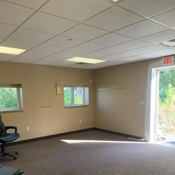 Commercial Office Space with High Traffic Exposure in Prime Location