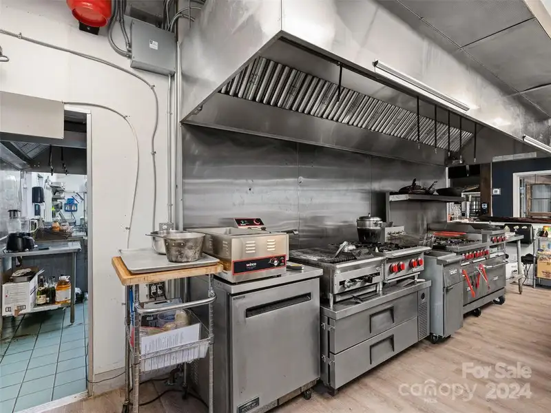 Commercial Restaurant and Brewery with Mountain Views in Maggie Valley
