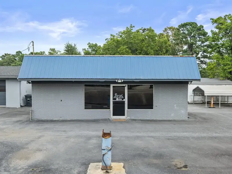 Versatile Commercial Property with Two Buildings in High-traffic Sherwood Location