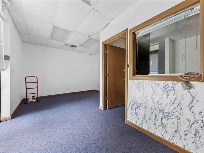 Versatile Commercial Building in Prime Location