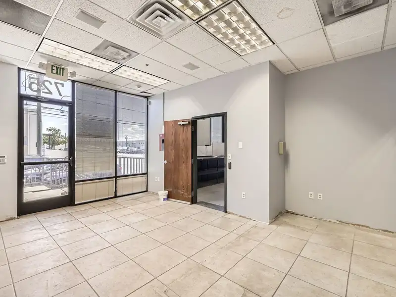 Versatile Office/warehouse Space in Central Denver with Climate Control and Ample Parking