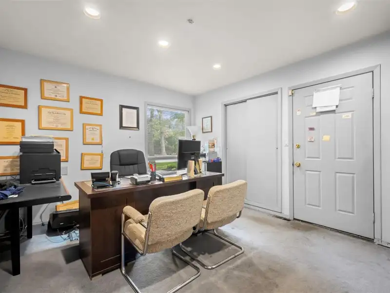 Unique Multi-use Property with Dental Practice and 2+ Bedroom Apartment in Prime Location