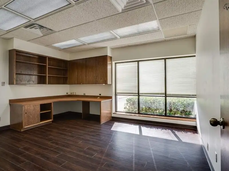 Warehouse and Office Complex in Business Park, 2716 Commerce, Excellent Truck Access
