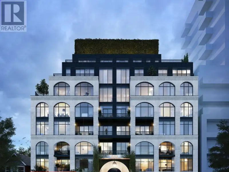 High-end Retail/professional Space in Cedarvale and Forest Hill Luxury Building, 1,250 Sf