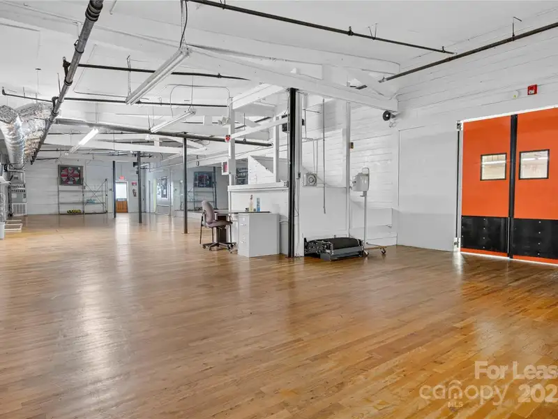 Spacious Warehouse for Lease with Full Basement and Versatile Open Layout