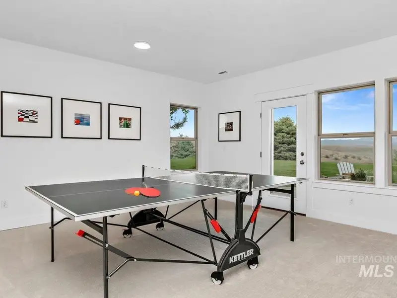 Hilltop Winery and Event Center with Custom Home and 360-degree Views in Eagle, Idaho